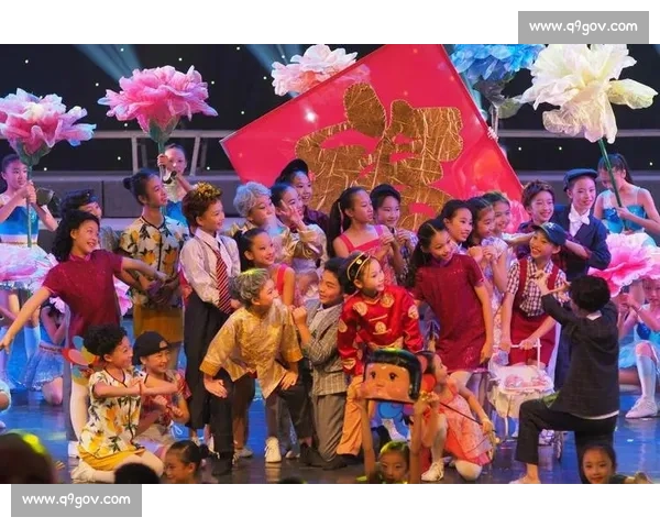 《特效化妆大赛精彩纷呈选手创意大比拼展现无尽可能》